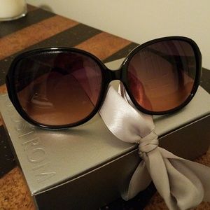 Tory Burch Sunglasses